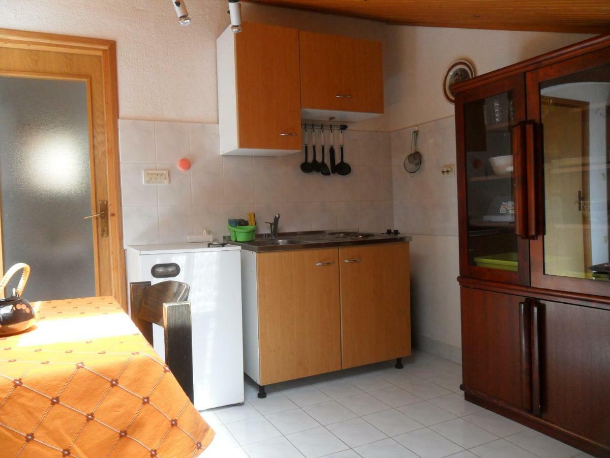 Apartments Simpa นยีวีเซ ภายนอก รูปภาพ